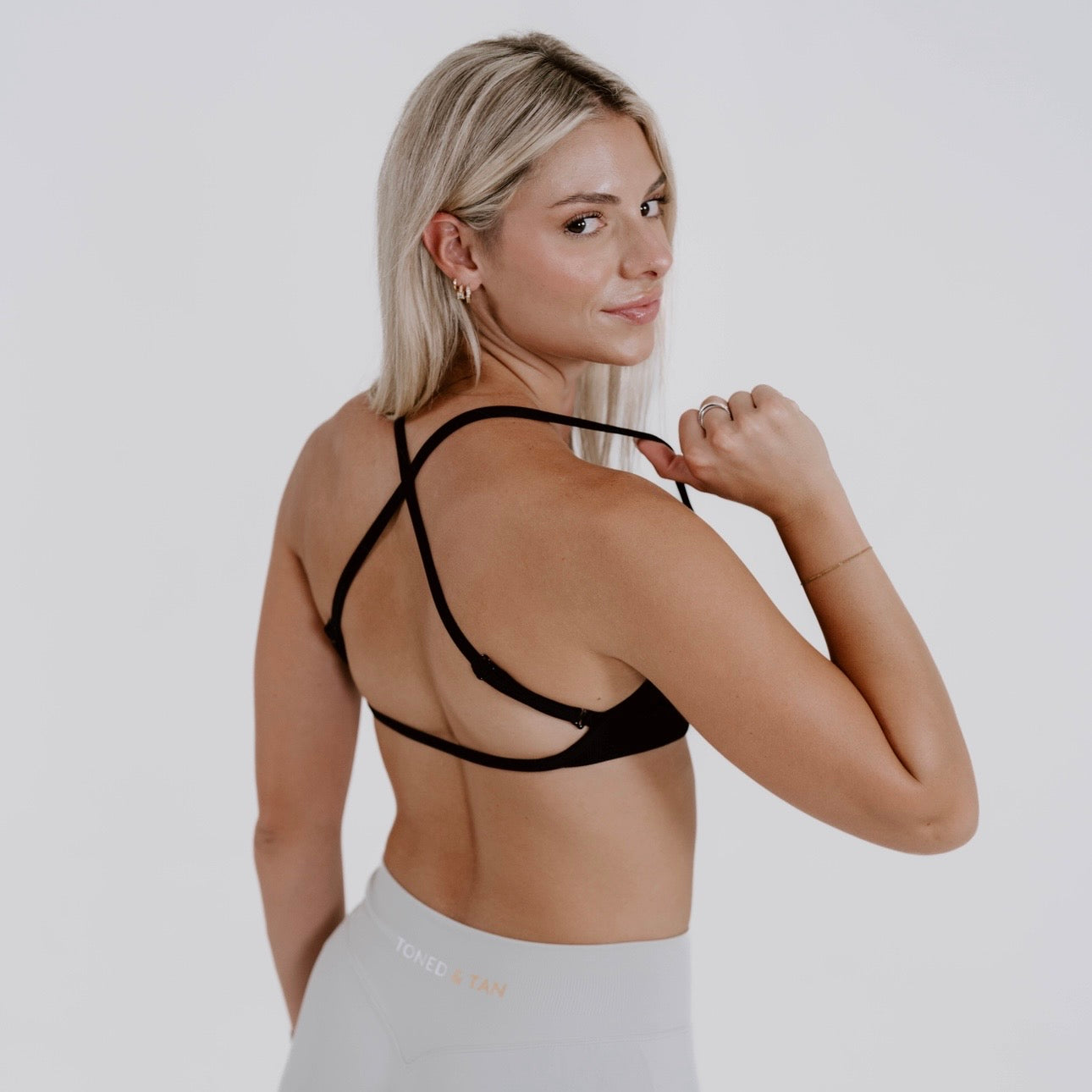 Signature Cross Strap Bra